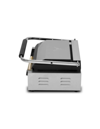 SANDWICHERA INDUSTRIAL SUPERFICIE MIXTA (RAYADA + LISA) 2200W CHEF PRO